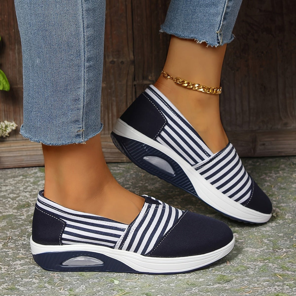 Millie I Baskets orthopédiques confortables à rayures