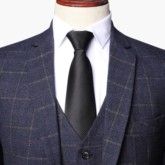 Costume 3 pièces homme avec gilet et veste – motif à carreaux