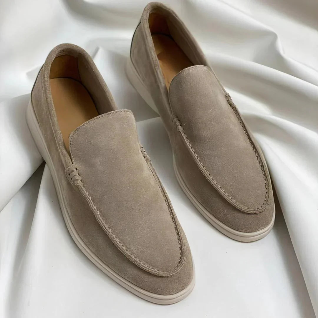 Chaussons élégants en daim