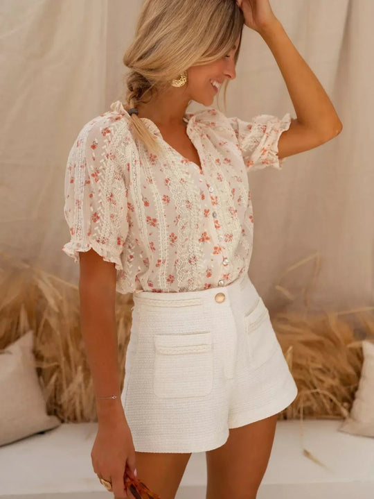 Blumenbluse Mirelle – Trendiger Chic für jeden Anlass