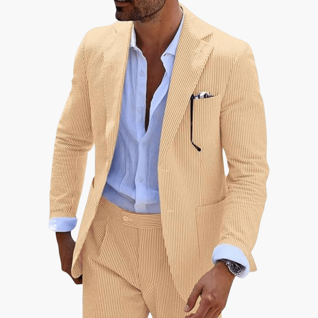 Costume élégant - costume d'été pour homme pour les invités de mariage 