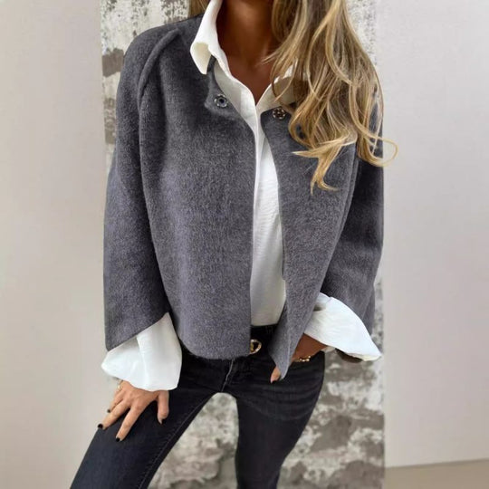 Nouvelle™ | Cape avec des manches évasées chics
