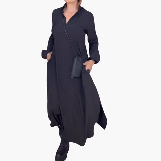 Emilia | Robe longue ample à revers et fente latérale