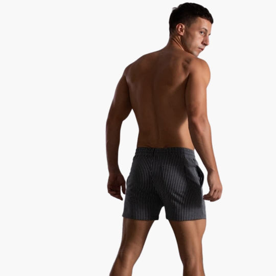 Short rayé à cordon coulissant - pour homme au style estival