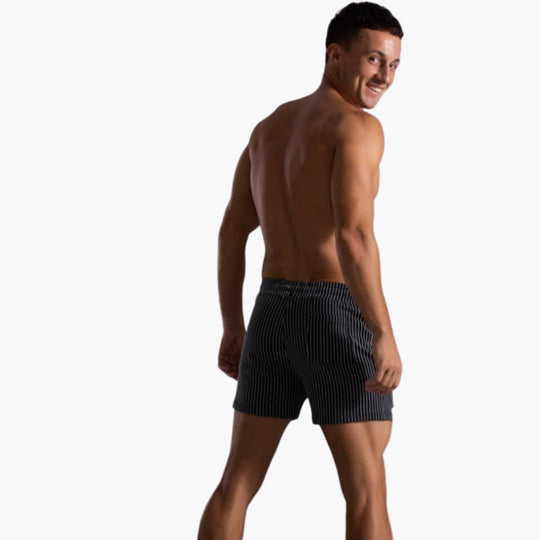 Short rayé à cordon coulissant - pour homme au style estival