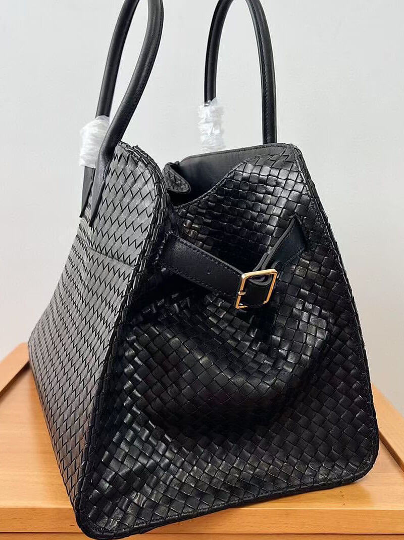 Sac cabas tissé au henné