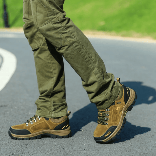 Chaussures de randonnée outdoor pour homme, imperméables et respirantes pour un confort maximal