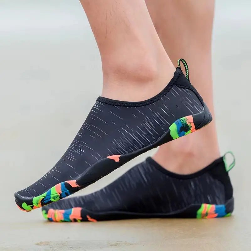 Chaussures aquatiques pour hommes avec semelle antidérapante, idéales pour les activités de plage