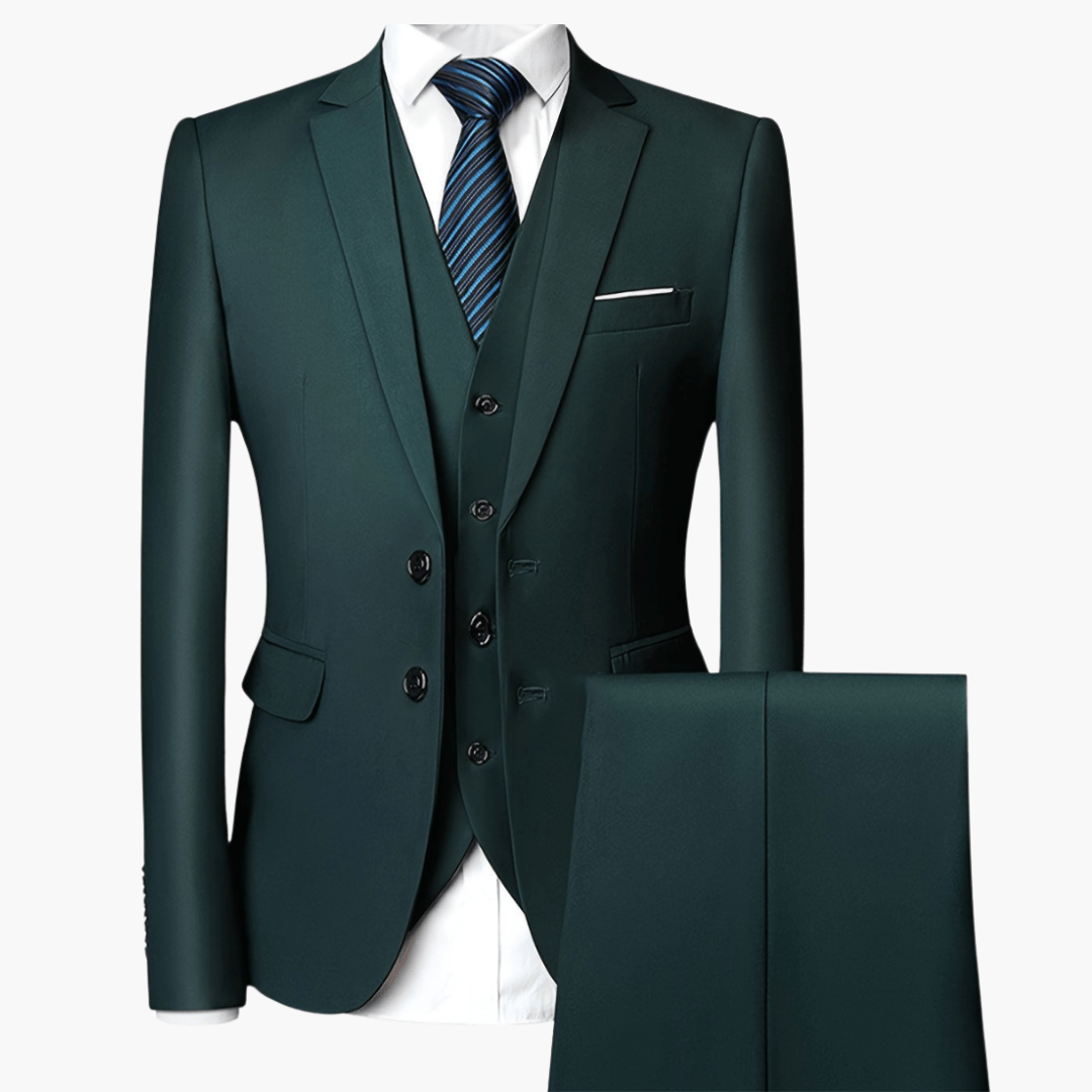 Costume de mariage à simple boutonnage : un look masculin élégant pour les invités 