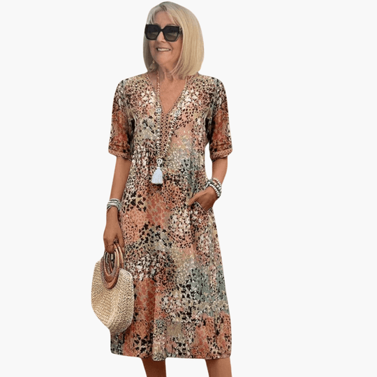 Maja | Robe fleurie qui cache votre ventre sans effort