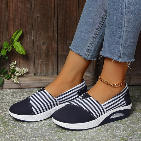 Millie I Baskets orthopédiques confortables à rayures