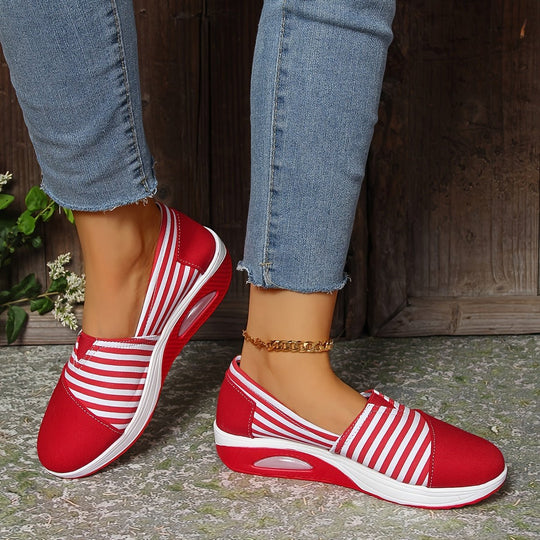 Millie I Baskets orthopédiques confortables à rayures
