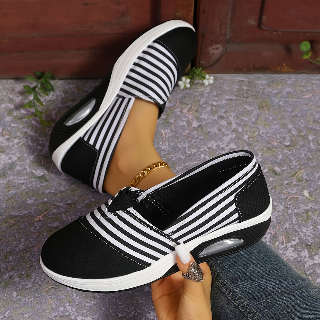 Millie I Baskets orthopédiques confortables à rayures
