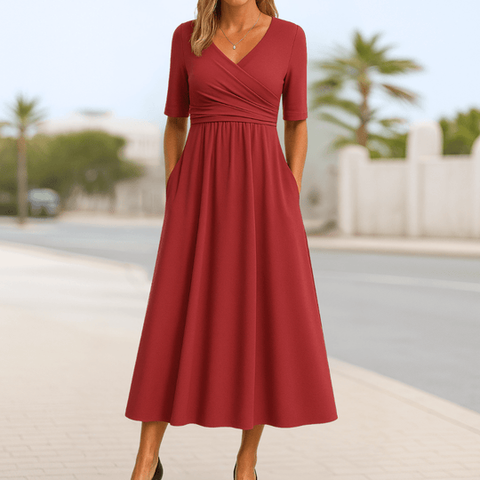 Monique | Robe bandoulière à manches courtes