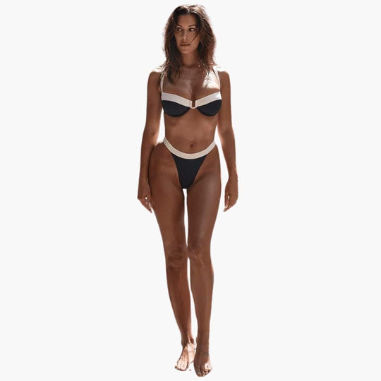 Bikini femme avec maintien et design colorblock – sportif et tendance
